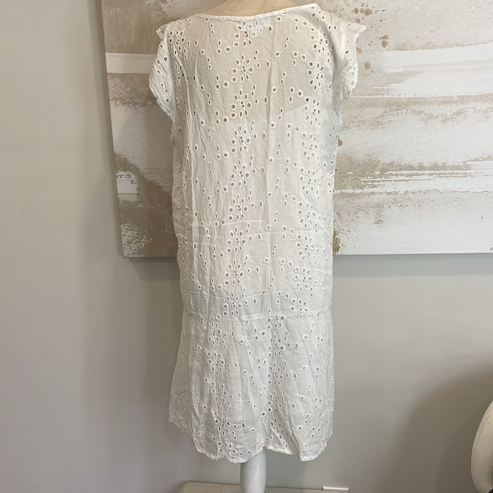 White Flowy Eyelet Dress with Slip by Velvet Graham & Spencer - Picture 4 of 10